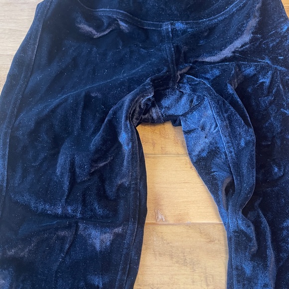 Lululemon black velour leggings - Picture 2 of 3